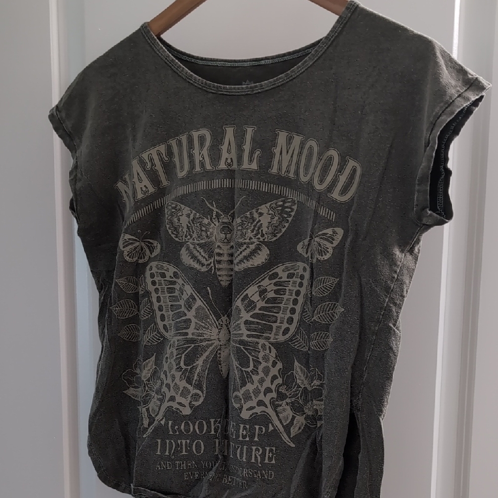 Women's Graphic Tee - Charcoal